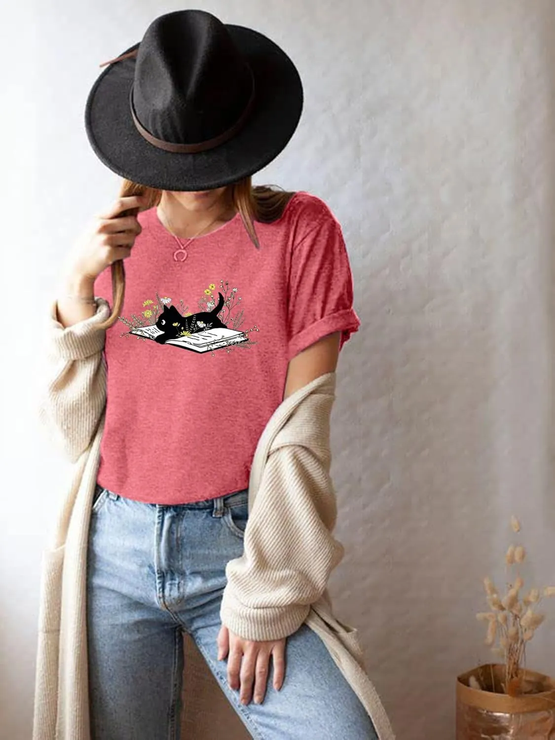 Cat Book T Shirt for Women Funny Summer Short Sleeve Tops Print Graphic Tees