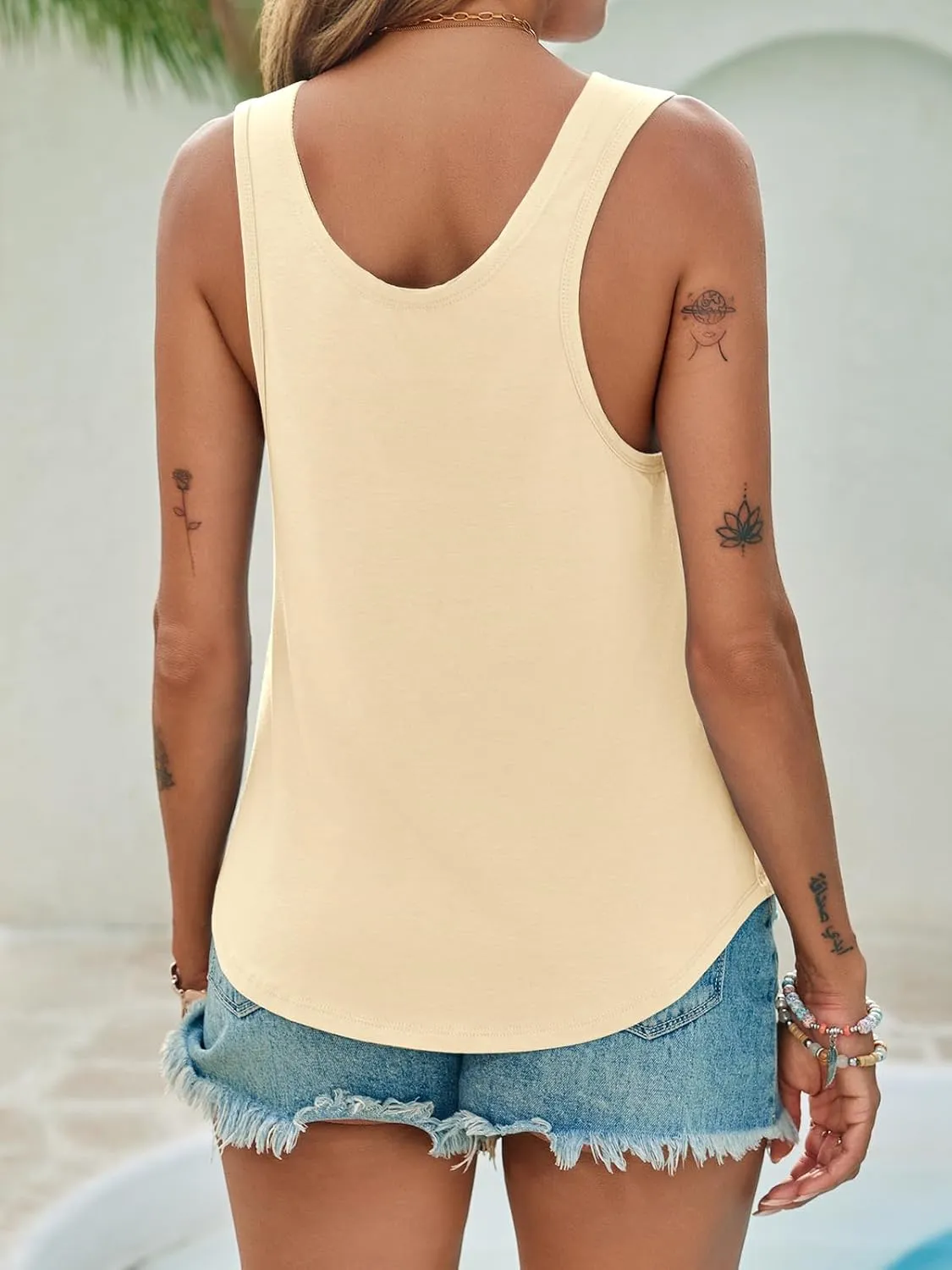 Tankaneo Womens Scoop Neck Tank Tops Summer Casual Sleeveless Loose Fit T Shirts Beach Vacation Workout Basic Tees