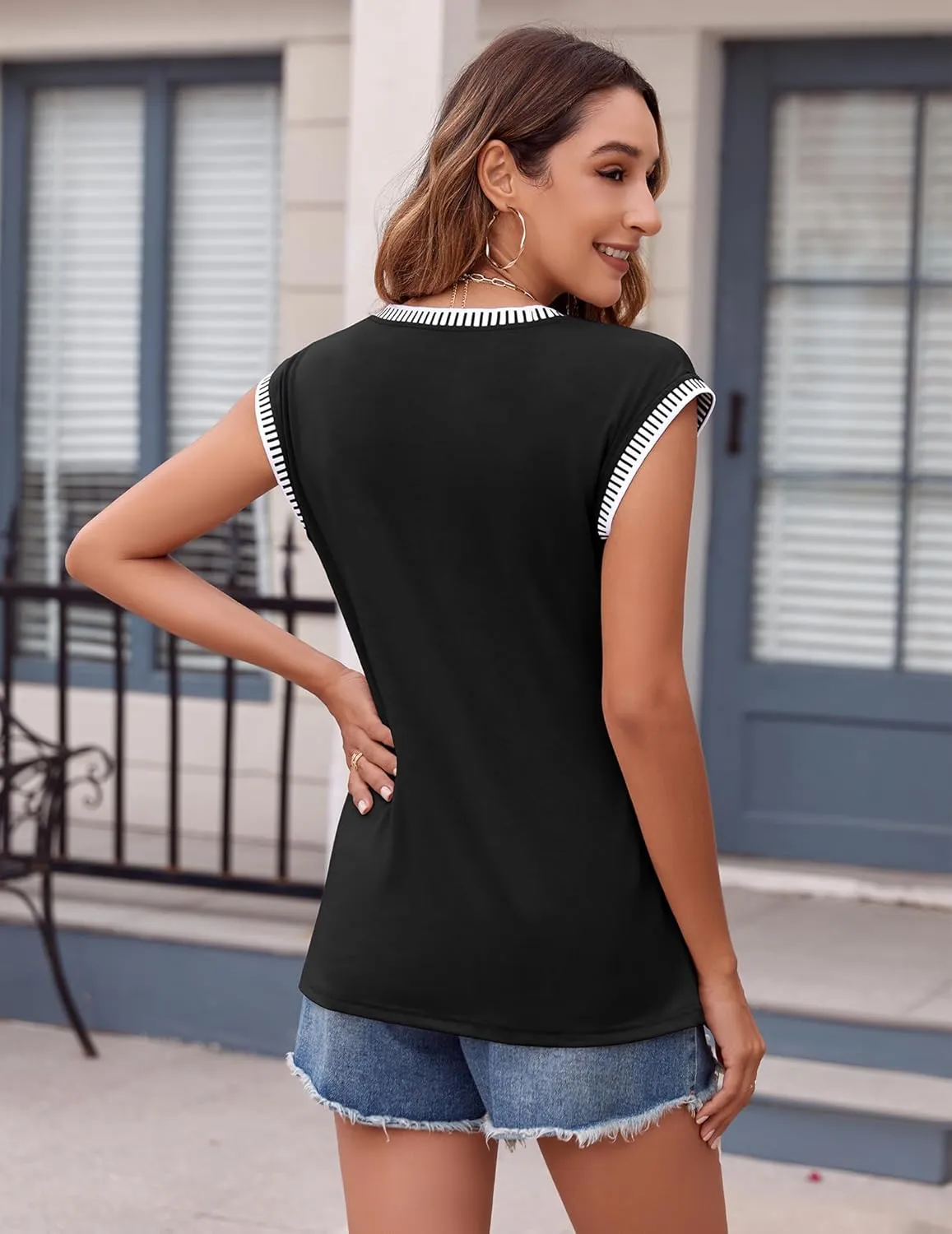 Zeagoo Women's Summer Tops Cap Sleeve Casual Shirts 2025 V Neck Basic Tshirts Loose Fit Trendy Tee