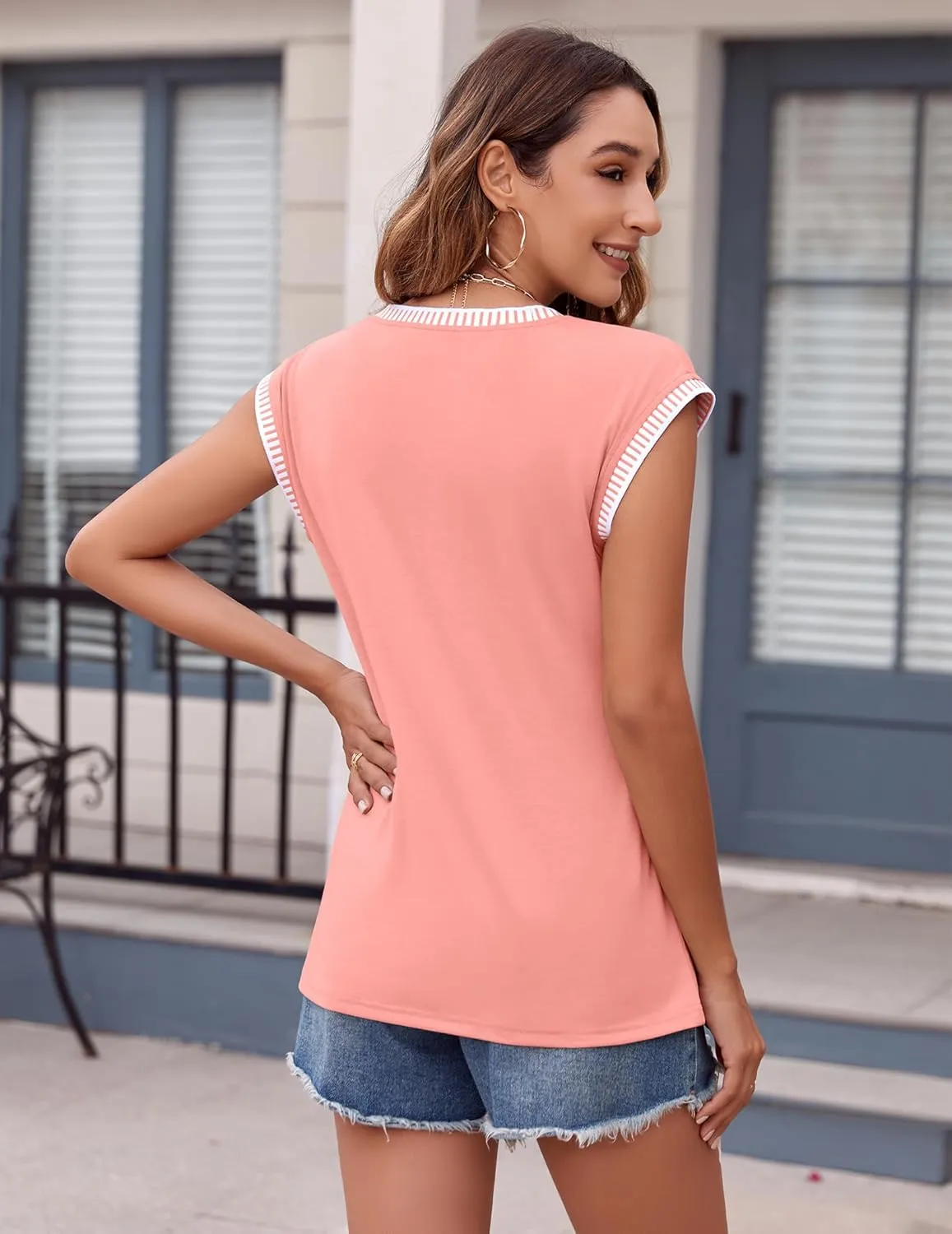 Zeagoo Women's Summer Tops Cap Sleeve Casual Shirts 2025 V Neck Basic Tshirts Loose Fit Trendy Tee